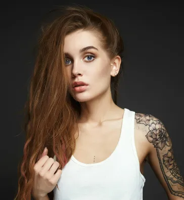 meet-artist-with-bg-two